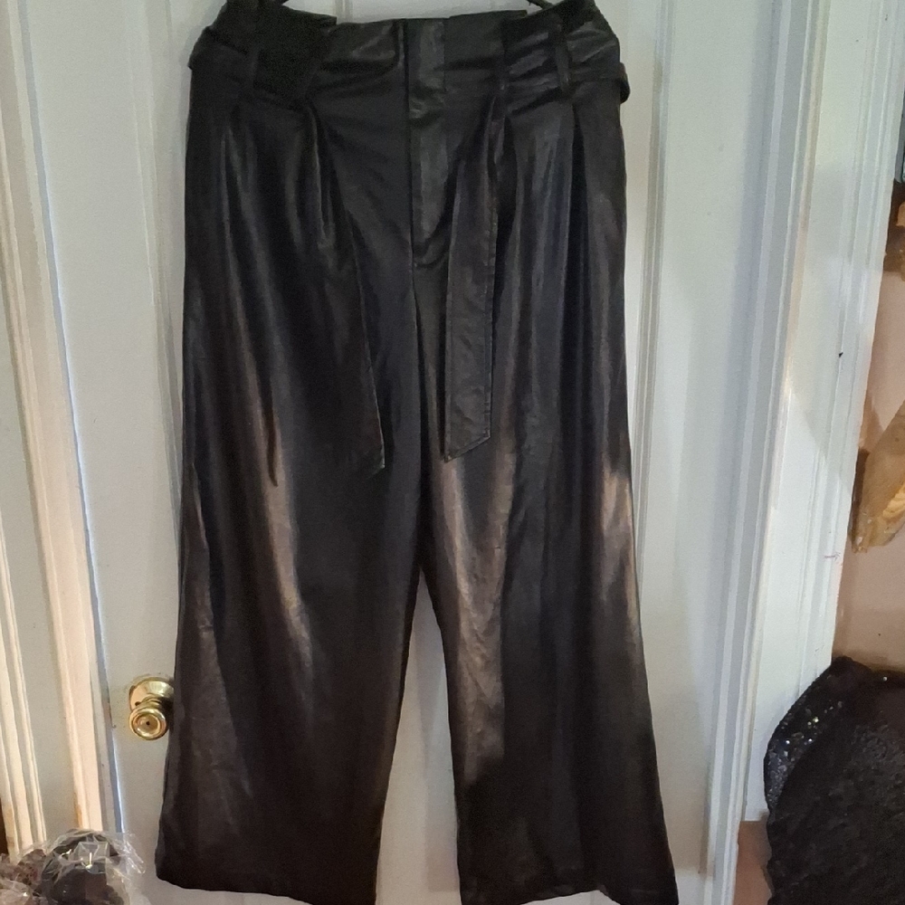 Flying Tomato Black Wide-Leg Dress Pants